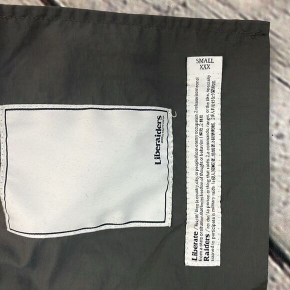 Liberaiders LR NYLON SHORTS Gray size Small Men’s - Picture 8 of 11